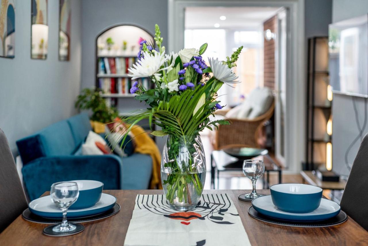 Stunning 3Br House W Garden & Parking In Richmond Villa Kew Bagian luar foto