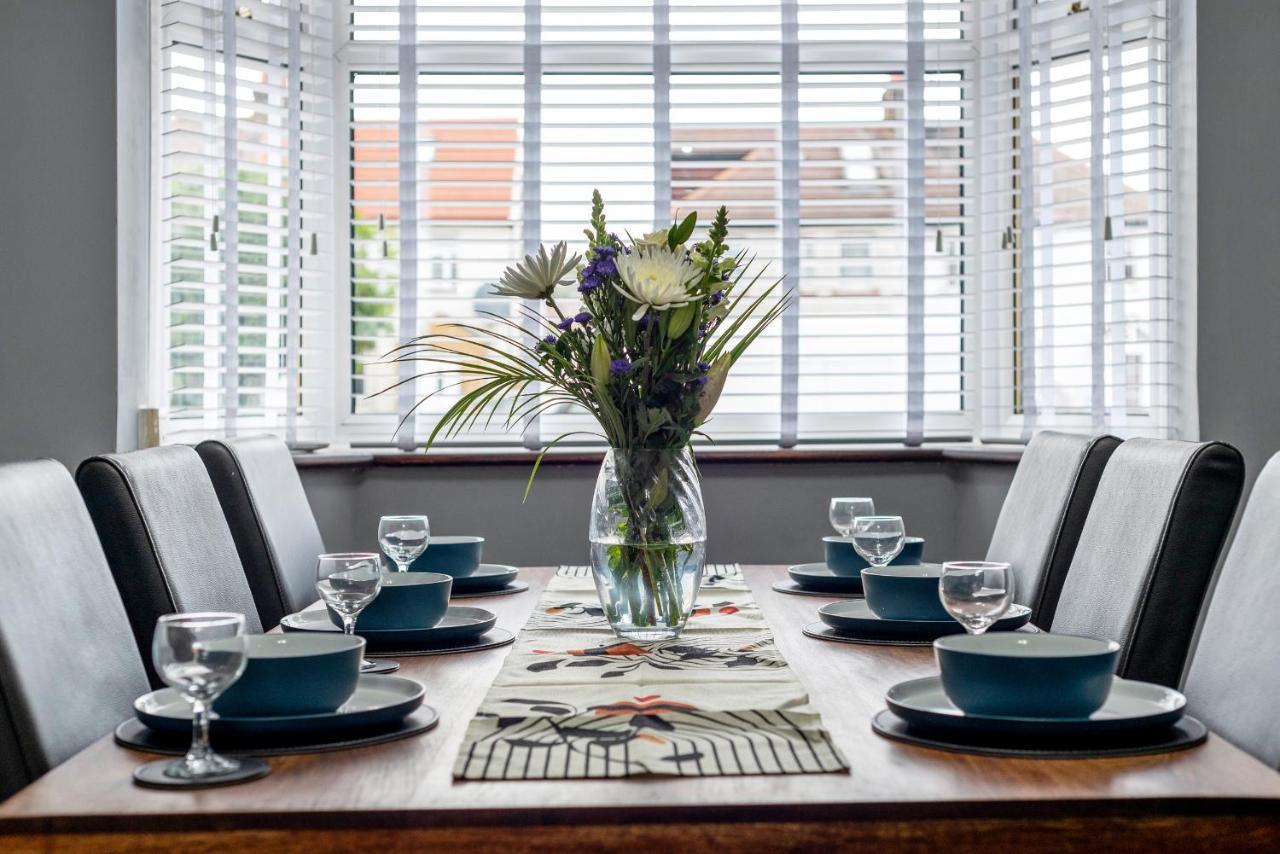 Stunning 3Br House W Garden & Parking In Richmond Villa Kew Bagian luar foto